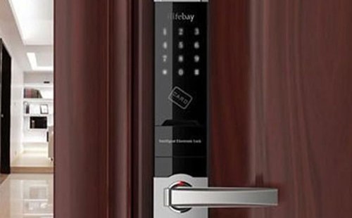 茄子河24小时上门开锁公司