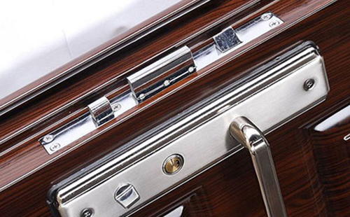 茄子河24小时上门开锁公司