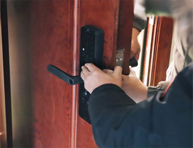 茄子河24小时上门开锁公司